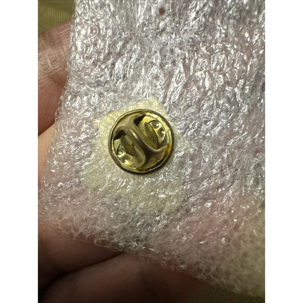 Gold Tone House Cottage Lapel Pin